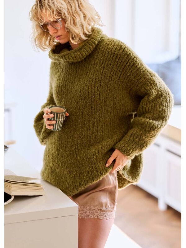 Lana Grossa OVERSIZE PULLOVER Royal Alpaca