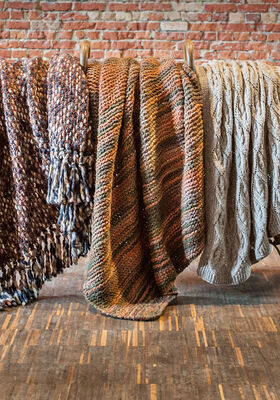 DECKE IM LOCHRAUTEN-ZOPFMUSTER Alta Moda Alpaca von Lana Grossa