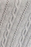 Lana Grossa DECKE IM ZOPF-LOCHMUSTER Alta Moda Cashmere 16
