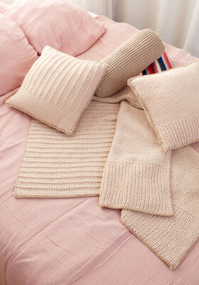 ZWEI KISSENHÜLLEN Ecopuno Chunky & Cool Merino Big von Lana Grossa
