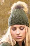 Lana Grossa MÜTZE MIT ZOPFMUSTER Alta Moda Alpaca