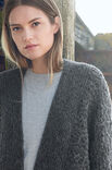 Lana Grossa QUERGESTRICKTE JACKE MIT AJOURMUSTER Brigitte No. 2