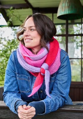 ASYMMETRISCHES DREIECKSTUCH Landlust Kidmohair von Lana Grossa