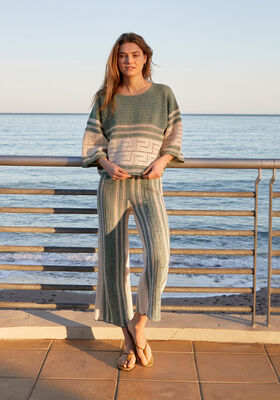 SHIRT IN STÄBCHEN MIT GRAFISCHEM MUSTER IN FILETHÄKELEI Summer Cashmere von Lana Grossa