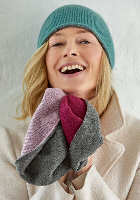 WENDEMÜTZE Cool Wool Lace von Lana Grossa