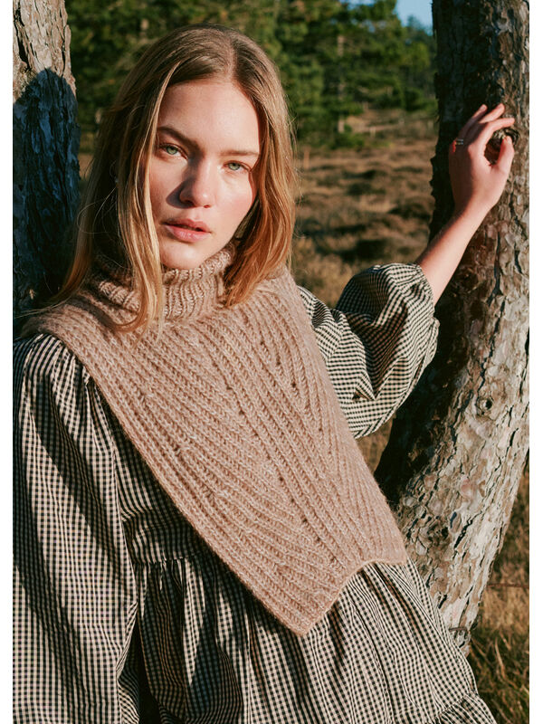 Lana Grossa LEIBCHEN IM PATENTMUSTER Natural Alpaca Pelo