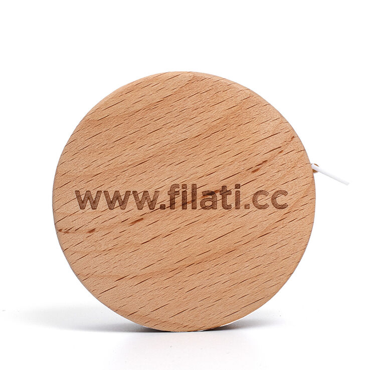 Rollmaßband Filati Holz - von Lana Grossa
