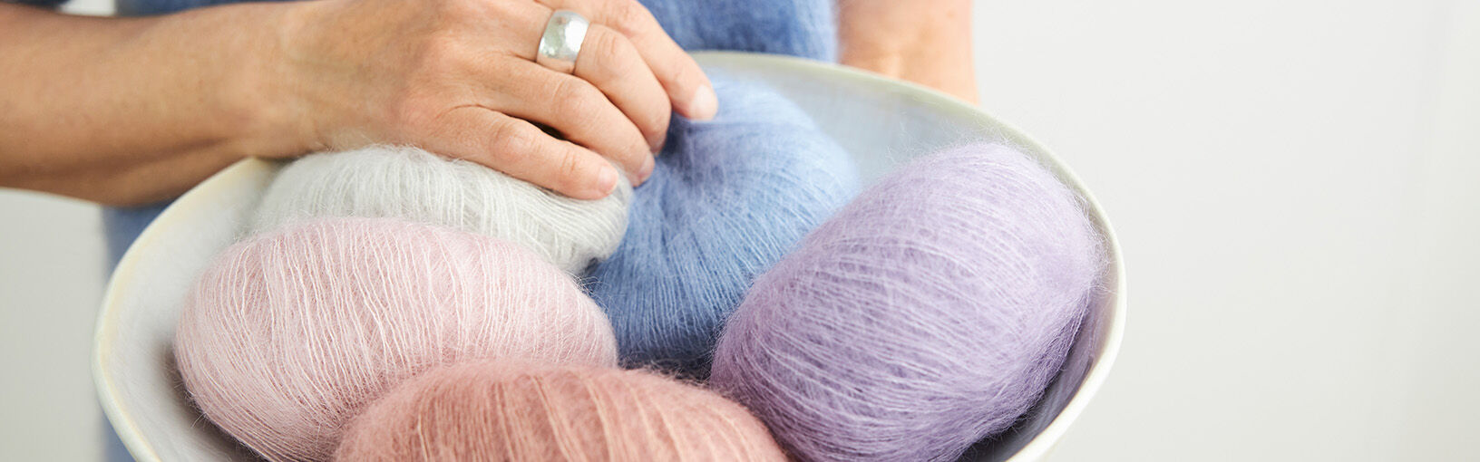 HOCHWERTIGE QUALITÄT & KREATIVES STRICKDESIGN Modellpakete<br>Damen | Pullunder, Tops & Shirts