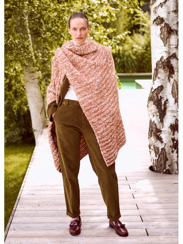 CAPE IM RIPPENMUSTER Brigitte No. 2 & Brigitte No. 3 von Lana Grossa