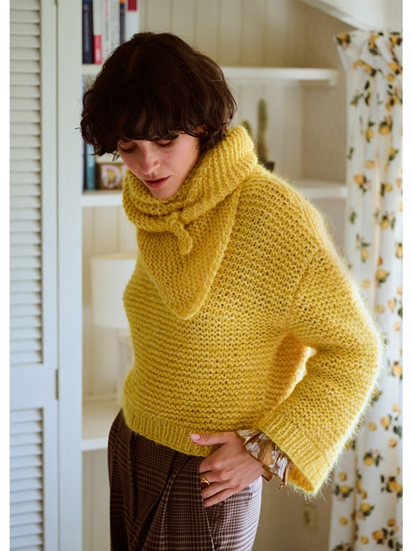 PULLOVER MIT TROMPETENÄRMELN Brigitte No. 2 & Brigitte No. 3 von Lana Grossa