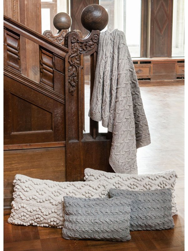 Lana Grossa KISSENHÜLLE IM ZOPFMUSTER Alta Moda Alpaca