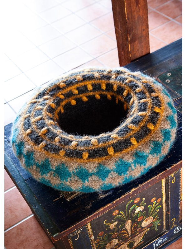 Lana Grossa SCHALE MIT NOPPEN- UND STRUKTURMUSTER Feltro