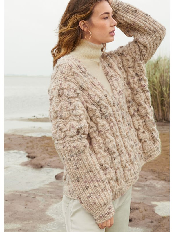 PULLI MIT ZOPFMUSTER UND RIPPENÄRMELN Lala Berlin Lovely Cotton Inserto von Lana Grossa