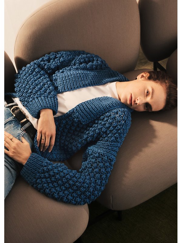 JACKE About Berlin Bulky von Lana Grossa