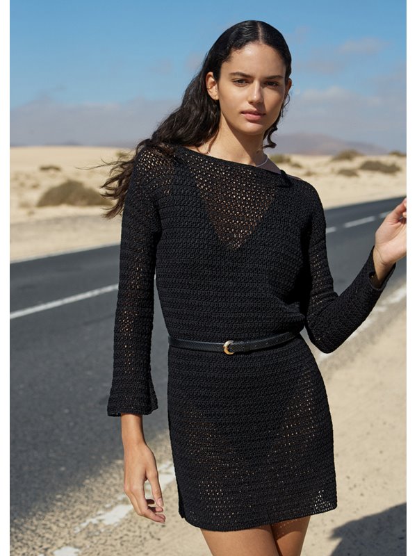 MINIKLEID IM STÄBCHENLOCHMUSTER Nastrino von Lana Grossa