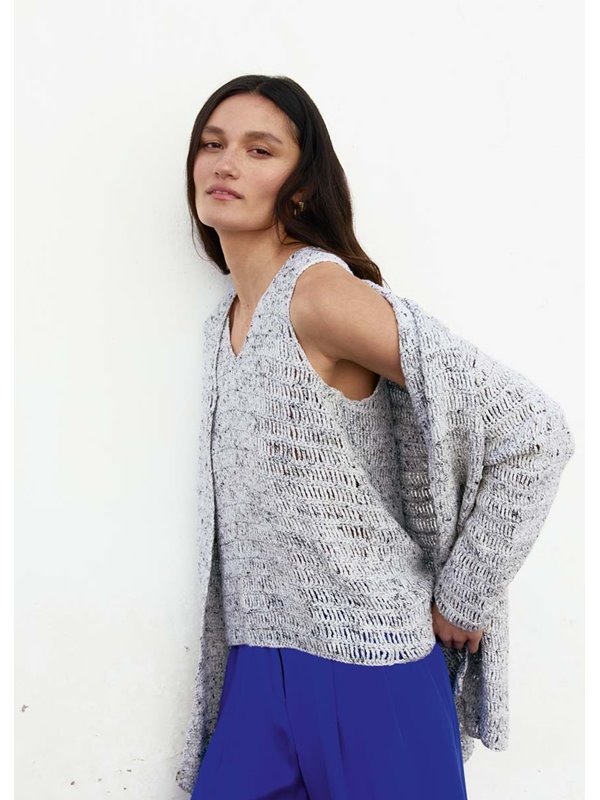 TOP IN FESTEN MASCHEN UND DREIFACHEN STÄBCHEN Maglia von Lana Grossa