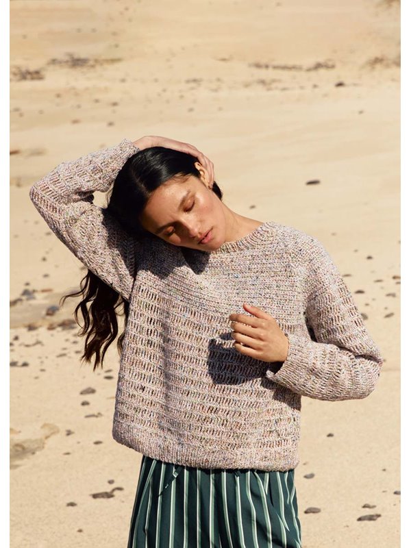 RAGLANPULLOVER IN GITTERMUSTER UND FESTEN MASCHEN Maglia von Lana Grossa