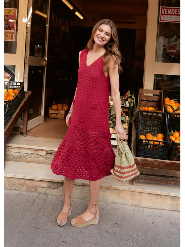 Lana Grossa KLEID IN STÄBCHEN UND BOGENLOCHMUSTER MIT ROSETTEN Tessera