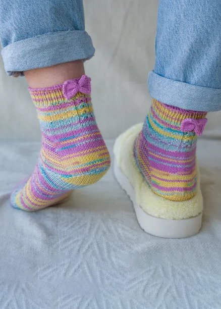 Lana Grossa SNEAKER-SOCKEN MIT SCHLEIFE Meilenweit 100g Cotone Vegano Frutti