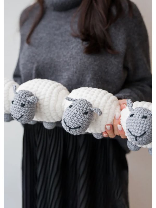 ZUGLUFTKISSEN SCHÄFCHEN The Look & Organico von Lana Grossa