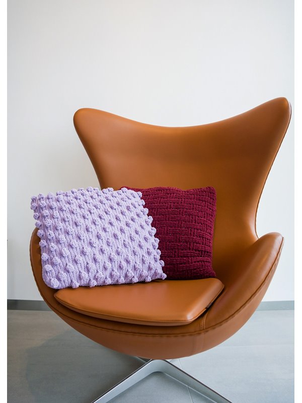 KISSEN MIT KORBFLECHTMUSTER The Look von Lana Grossa