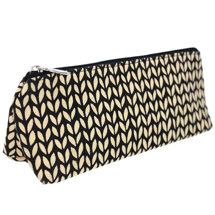 Nadeletui mit Reißverschluss (klein) - von Lana Grossa