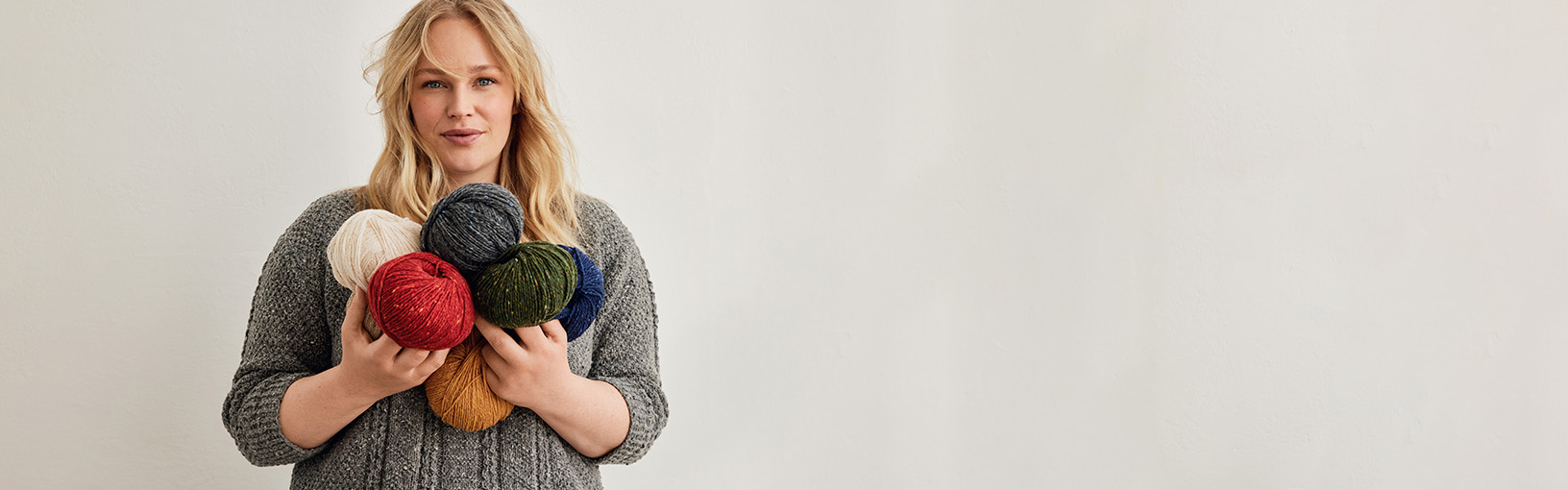 HOCHWERTIGE QUALITÄT & KREATIVES STRICKDESIGN Modell Pakete<br>Damen | Pullis & Ponchos